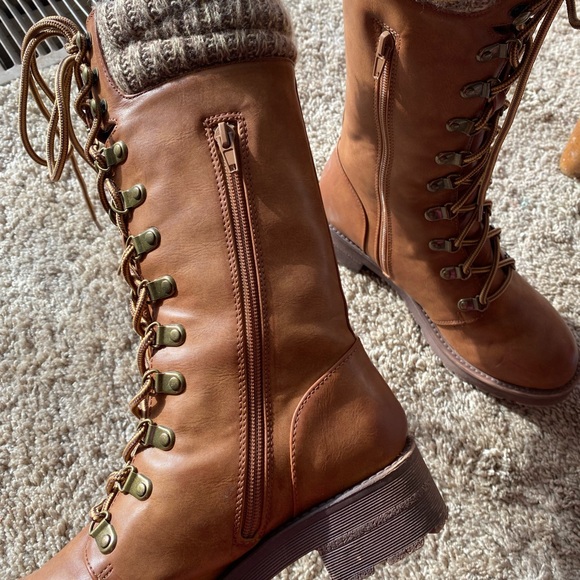 Beautiful Fairycore Mia Jenson Lace up Boots - Picture 6 of 6